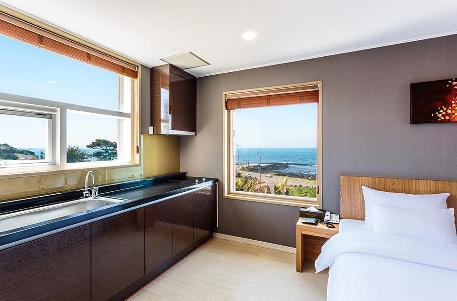 Rich Hotel Jeju Exterior photo