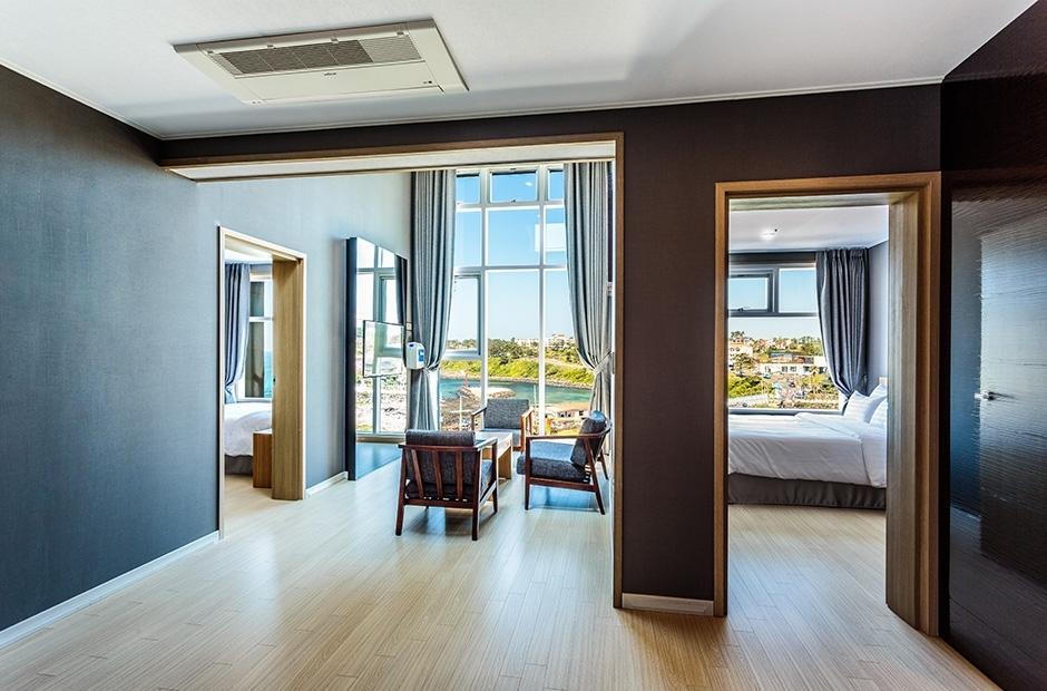 Rich Hotel Jeju Exterior photo